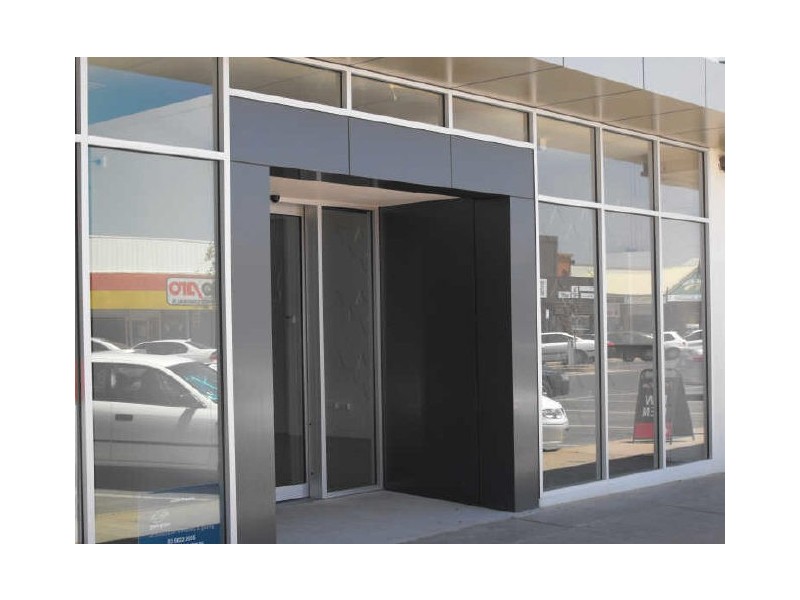 77 Lime Avenue, Mildura VIC 3500