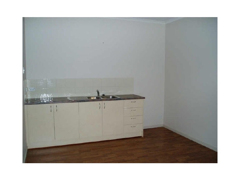 41 Pine Avenue, Mildura VIC 3500