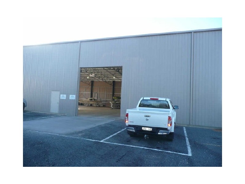 Hangar 35/ Alan Mathews Drive, Mildura South VIC 3501
