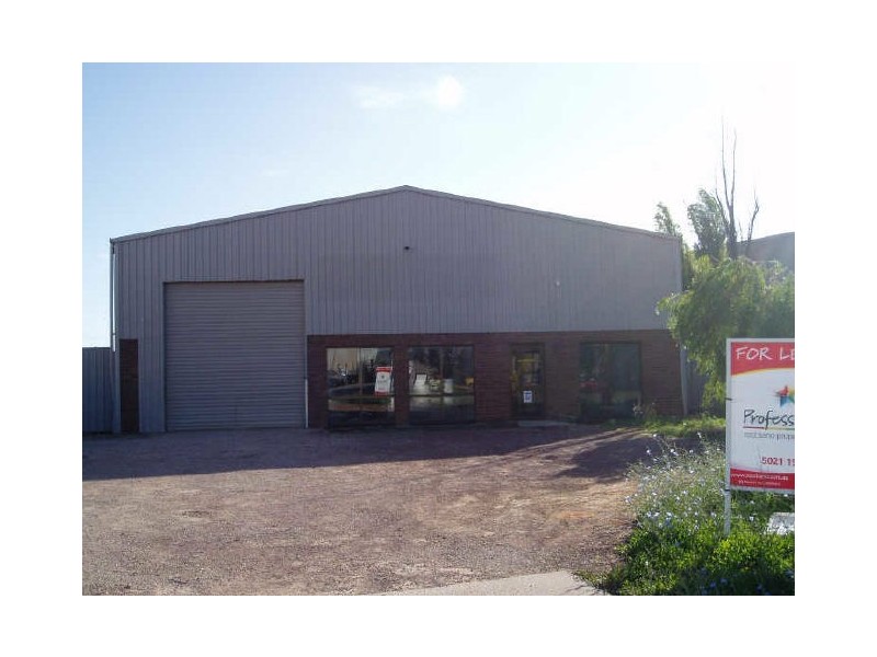 4 Hynes Court, Mildura VIC 3500