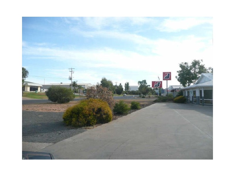 62 The Crescent, Mildura VIC 3500