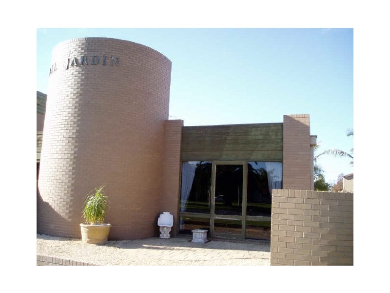 376 Deakin Avenue, Mildura VIC 3500