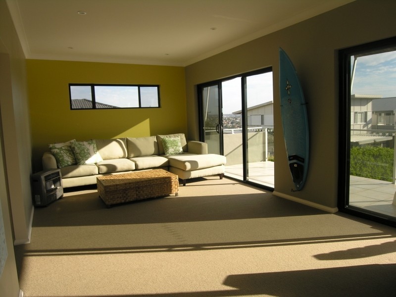 12 Robertson Road, North Curl Curl NSW 2099