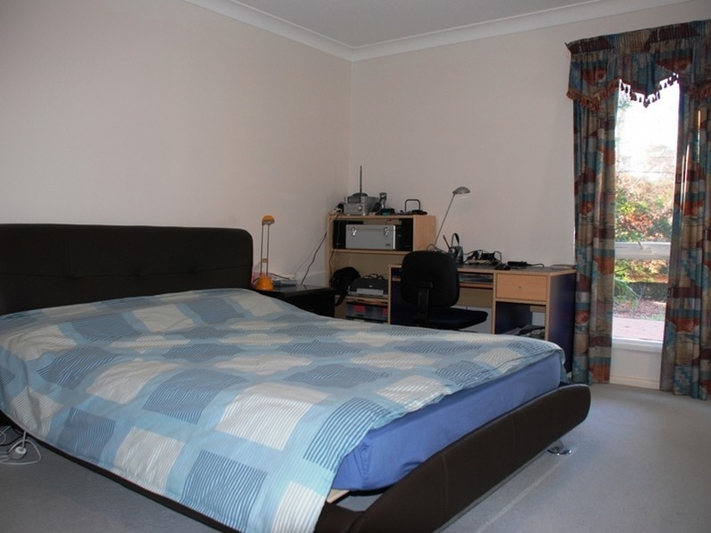 16 Page Avenue, Wahroonga NSW 2076