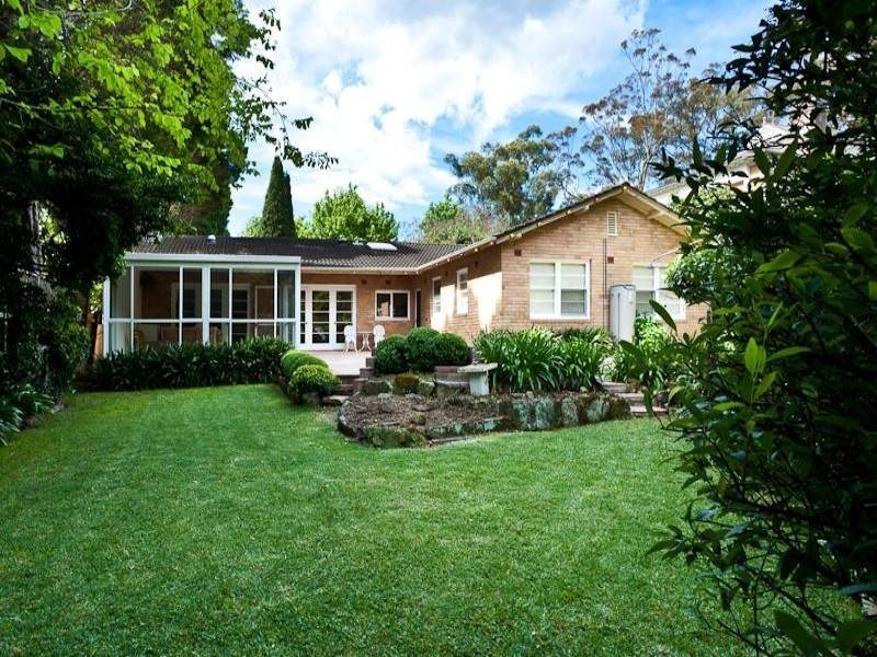 4 Stuart Street, Wahroonga NSW 2076