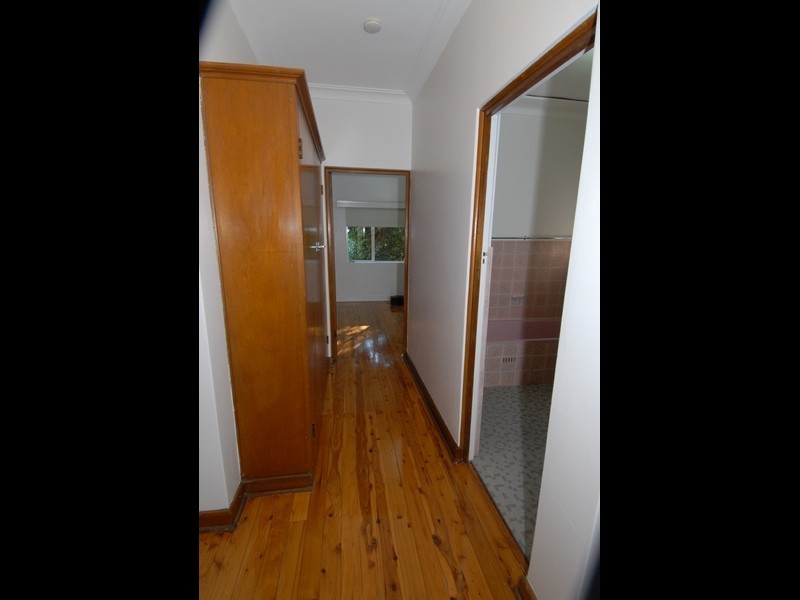 1B Narelle Avenue, Pymble NSW 2073