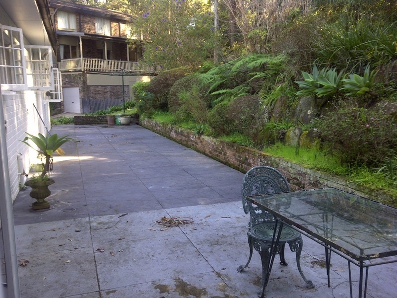 11 Dennis Avenue, Wahroonga NSW 2076