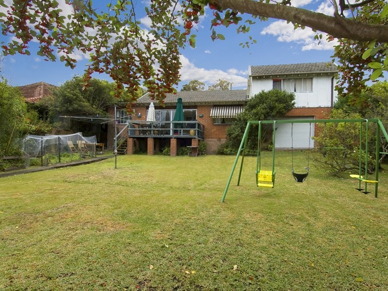 5 Archbold Road, Roseville NSW 2069