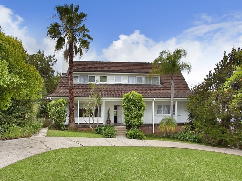 8 Larbert Avenue, Wahroonga NSW 2076