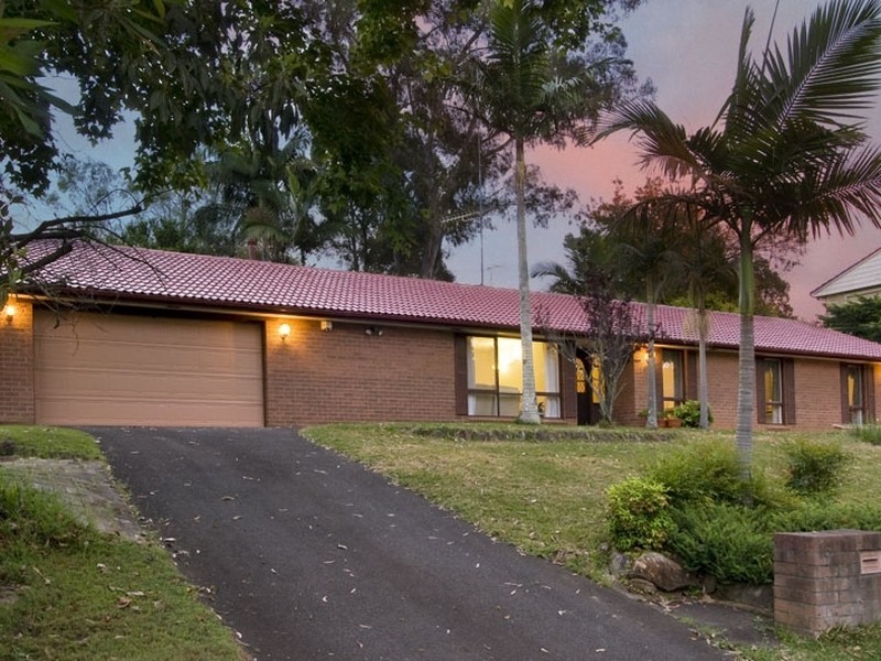 16 Page Avenue, Wahroonga NSW 2076