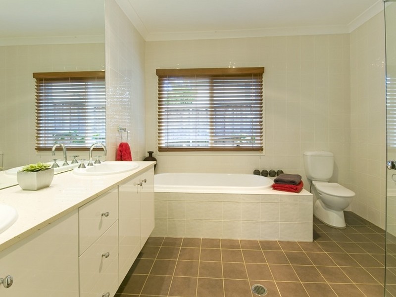 75 Hampden Avenue, Wahroonga NSW 2076