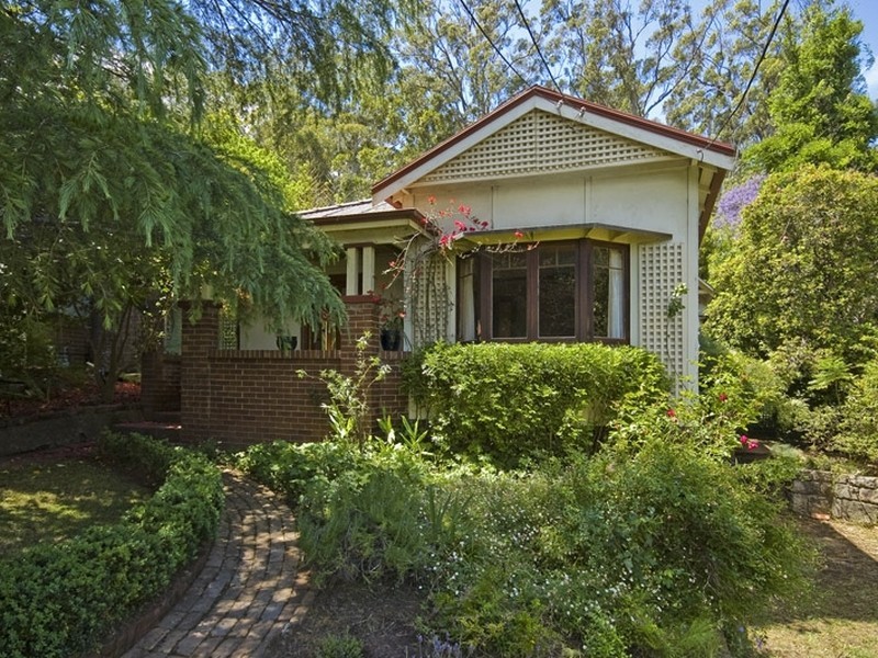 6 Timaru Street, Turramurra NSW 2074