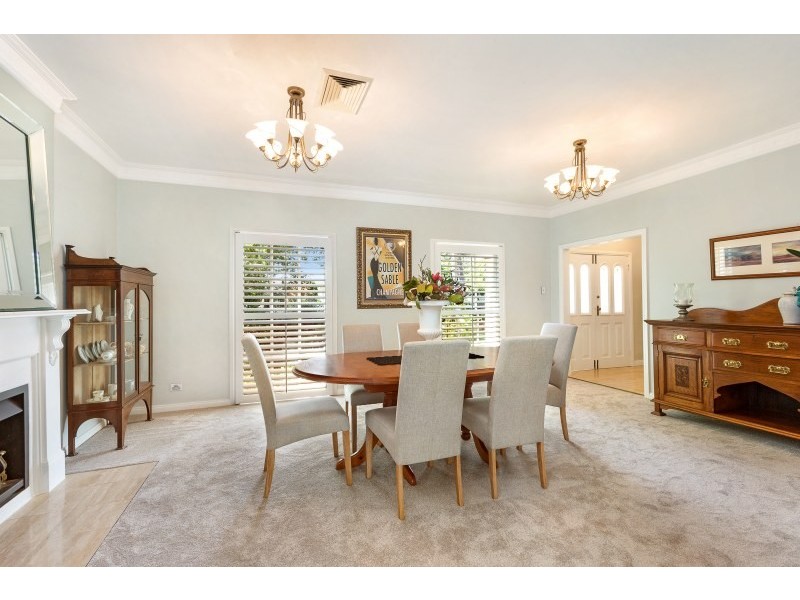 6 Fairlawn Avenue, Turramurra NSW 2074