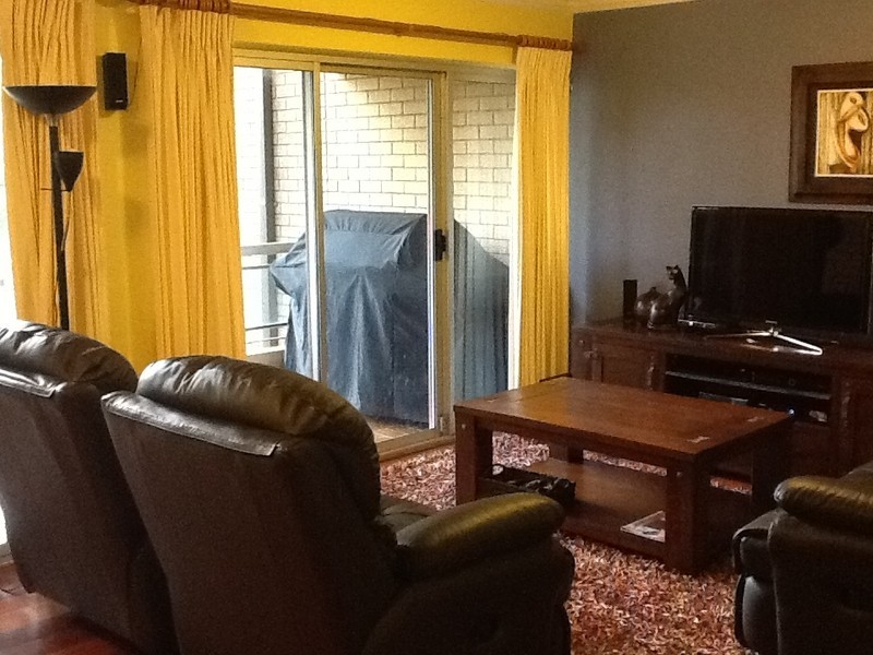 3/2a Bloomsbury Avenue, Pymble NSW 2073