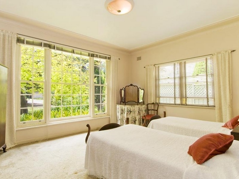 10 Fern Avenue, Wahroonga NSW 2076