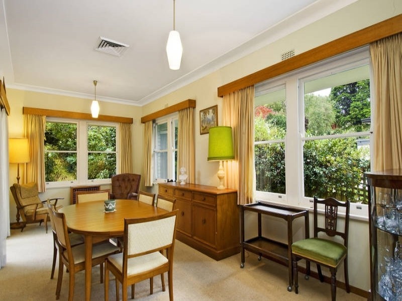 16 Koora Avenue, Wahroonga NSW 2076