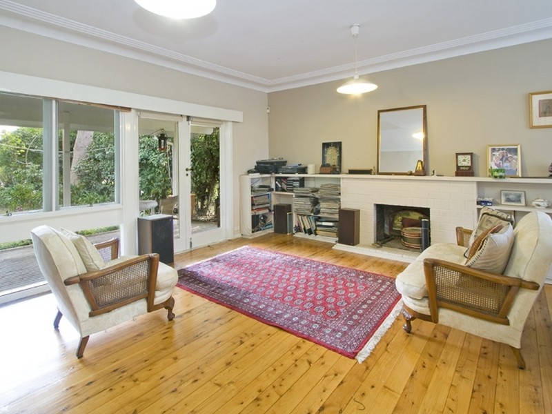 17 Churchill Avenue, Wahroonga NSW 2076