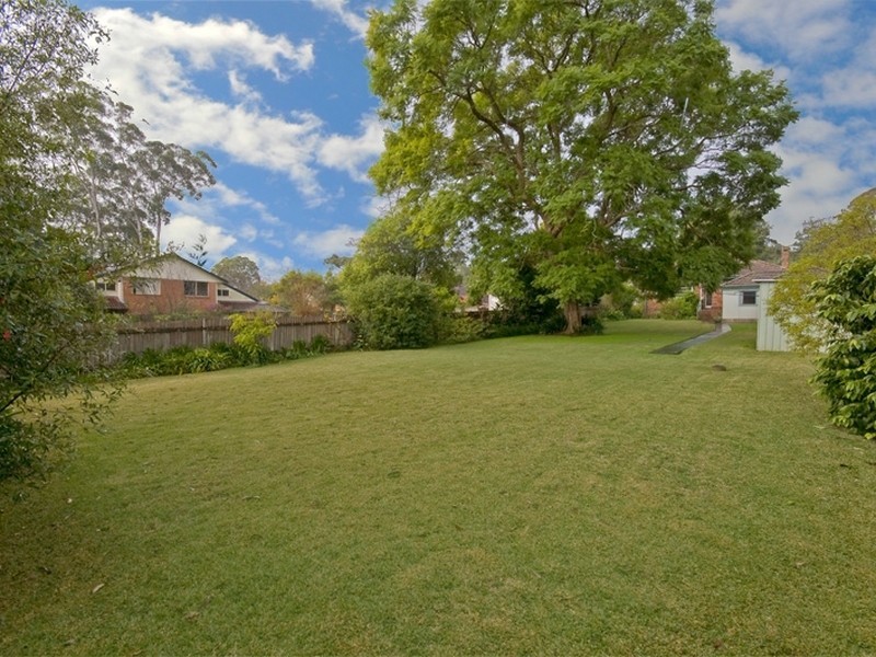 11 Balmoral Street, Waitara NSW 2077