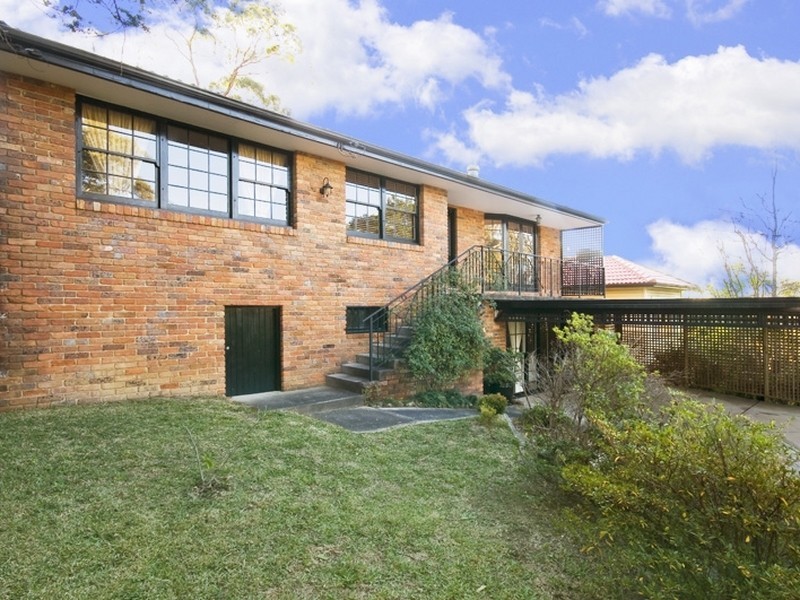 112 Woonona Avenue, Wahroonga NSW 2076