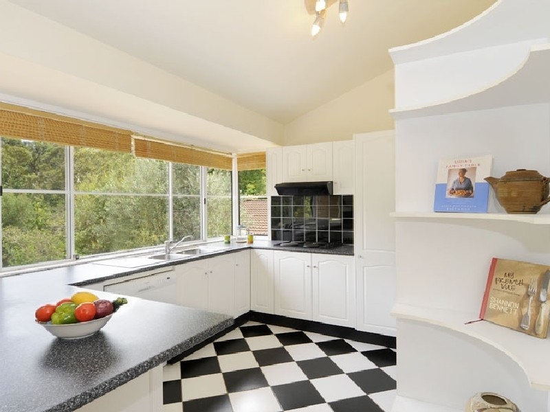 19 Ashburton Avenue, Turramurra NSW 2074