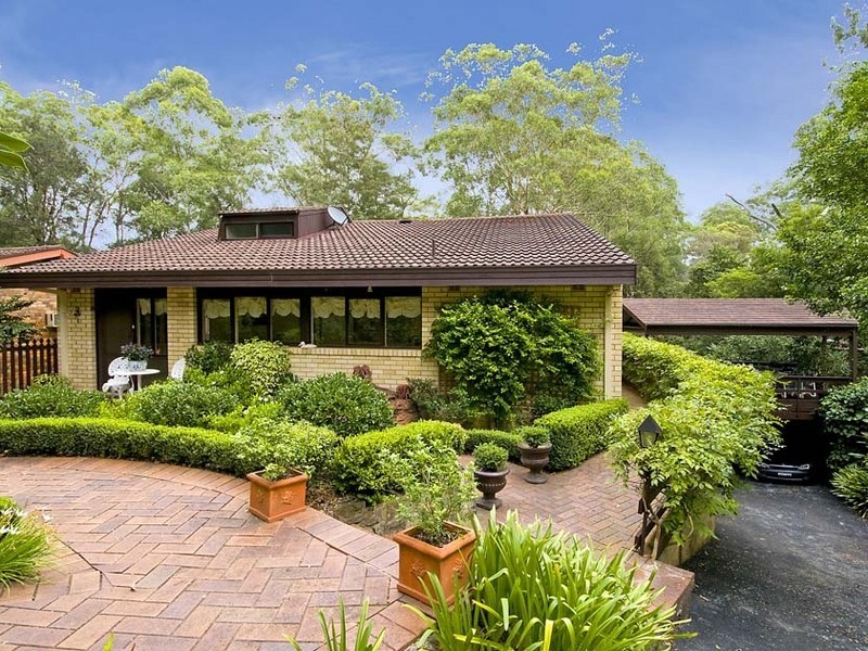 17 Roland Avenue, Wahroonga NSW 2076