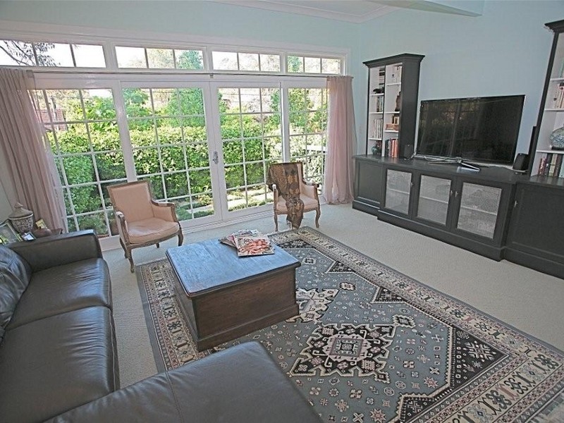 14 Page Avenue, Wahroonga NSW 2076