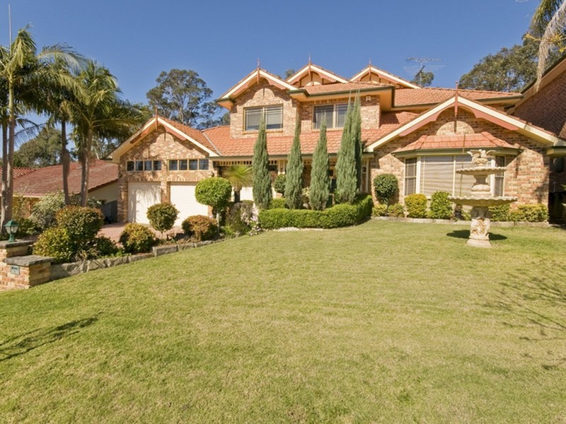 16 Boden Place, Castle Hill NSW 2154
