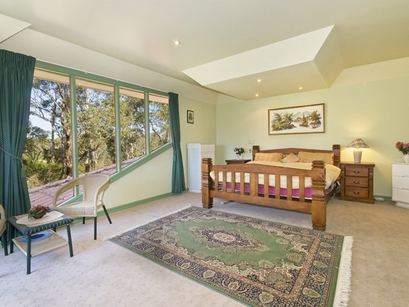 16 Boden Place, Castle Hill NSW 2154