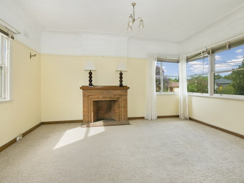 77 Balmoral Street, Waitara NSW 2077