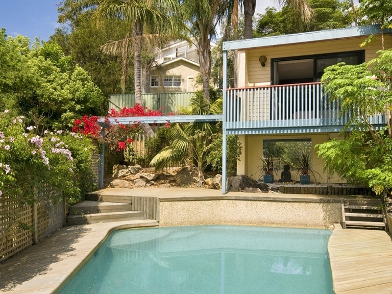 18 Scullin Place, Wahroonga NSW 2076