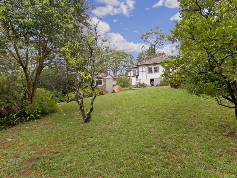 10 Tamboon Avenue, Turramurra NSW 2074