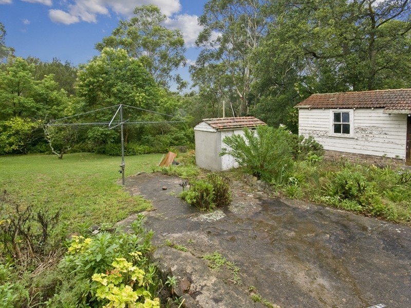 10 Tamboon Avenue, Turramurra NSW 2074