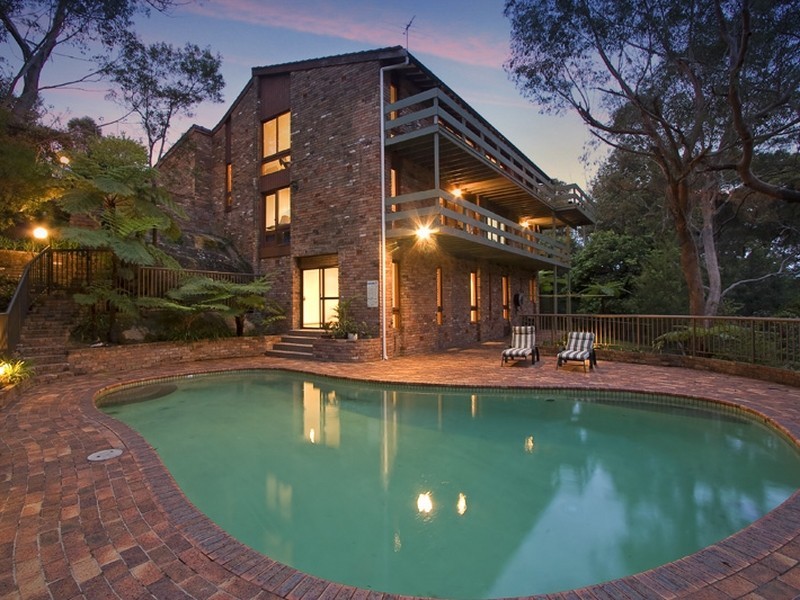35 Barton Crescent, Wahroonga NSW 2076