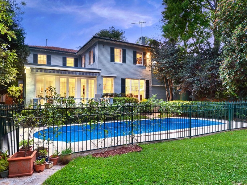 33 Hastings Road, Warrawee NSW 2074