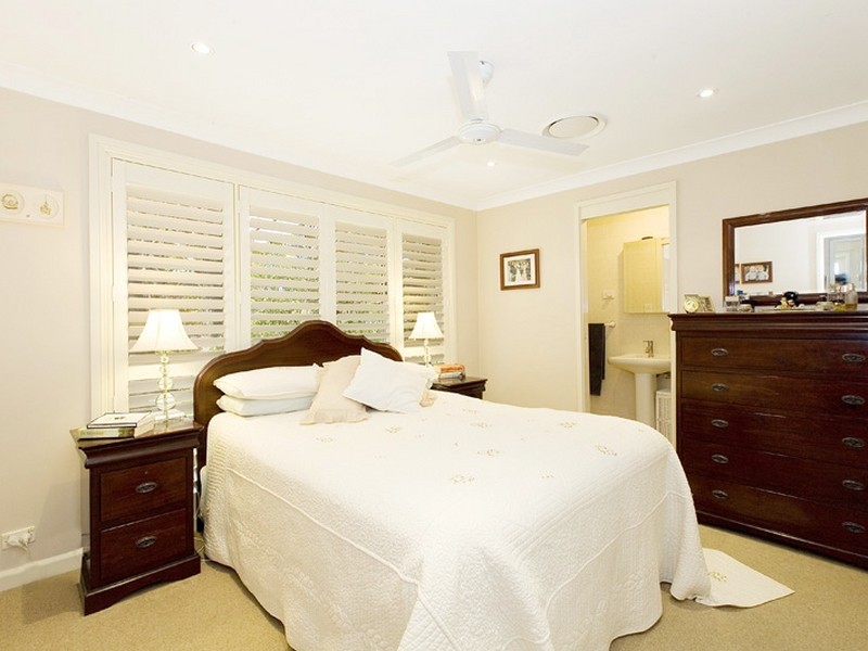 6 Ravenhill Road, Turramurra NSW 2074