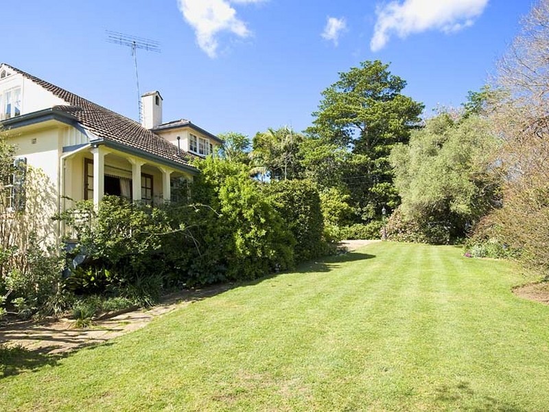 6 Laurel Avenue, Turramurra NSW 2074