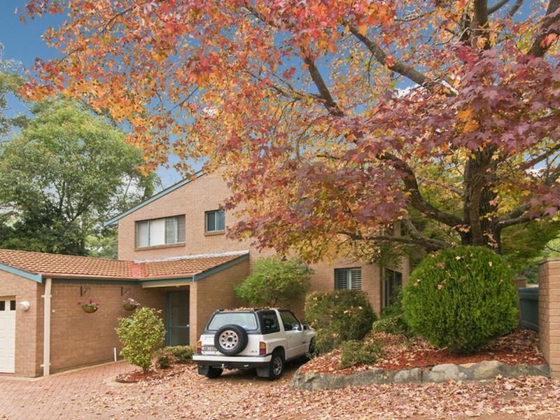 2/8-14 Isis Street, Wahroonga NSW 2076