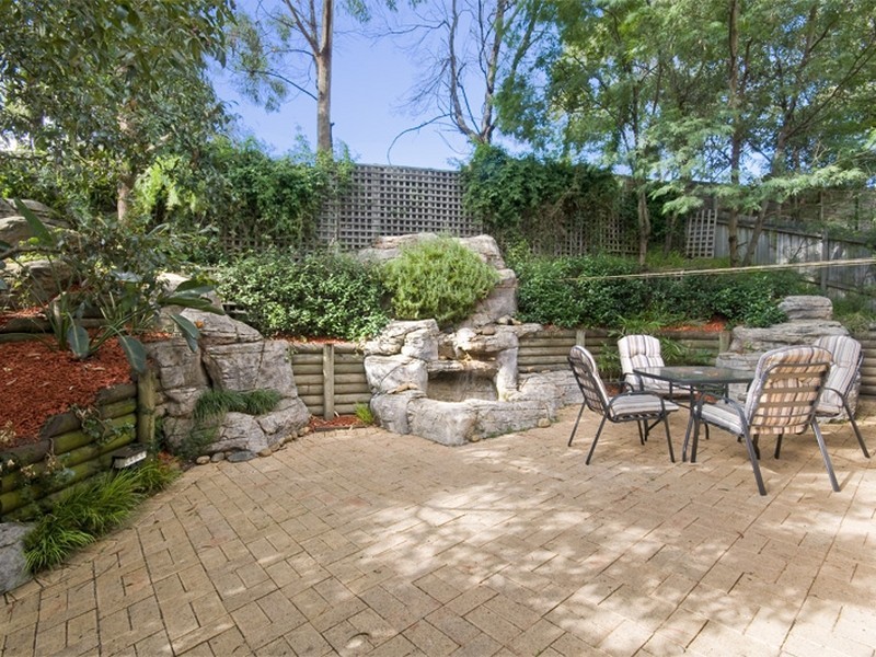 2/8-14 Isis Street, Wahroonga NSW 2076