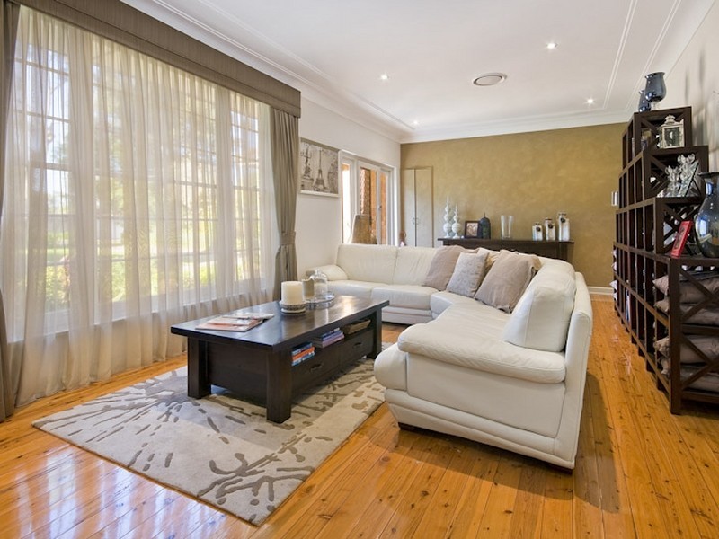 10 Fern Avenue, Wahroonga NSW 2076