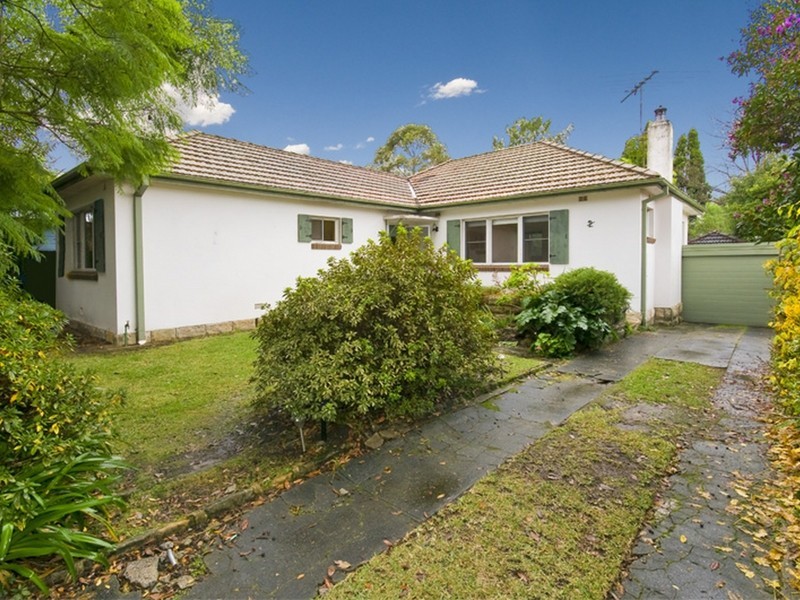 2 Collings Street, Wahroonga NSW 2076