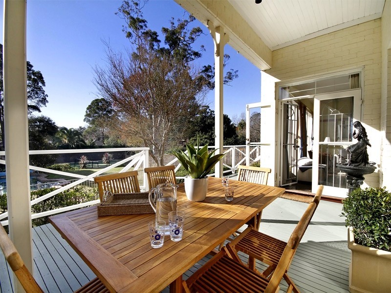 1 Bareena Avenue, Wahroonga NSW 2076