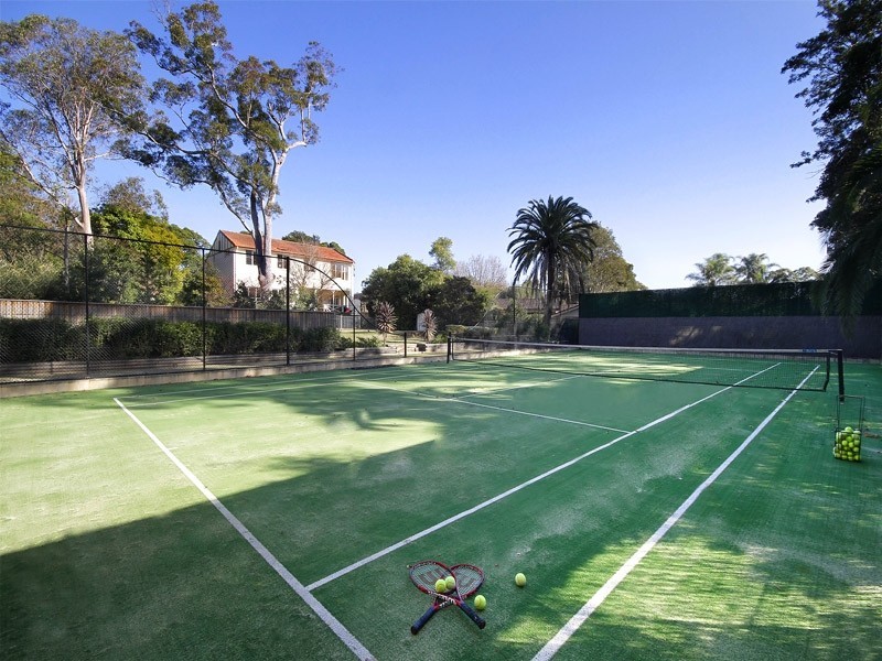 1 Bareena Avenue, Wahroonga NSW 2076