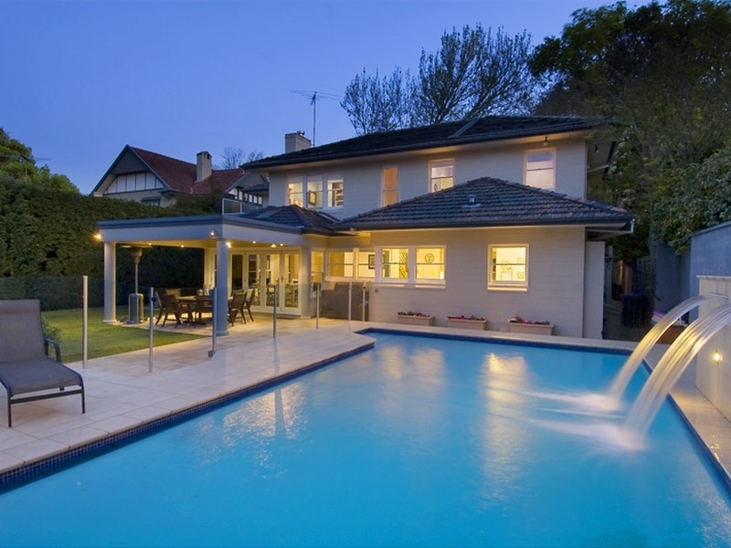 15 Bangalla Street, Warrawee NSW 2074