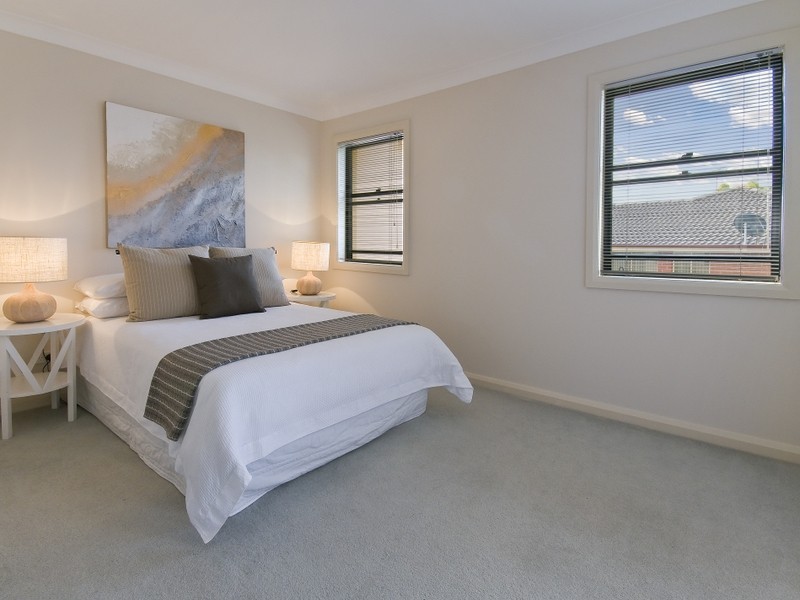 2/4 Carden Avenue, Wahroonga NSW 2076