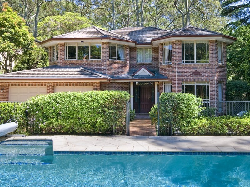 1 Bettowynd Road, Pymble NSW 2073