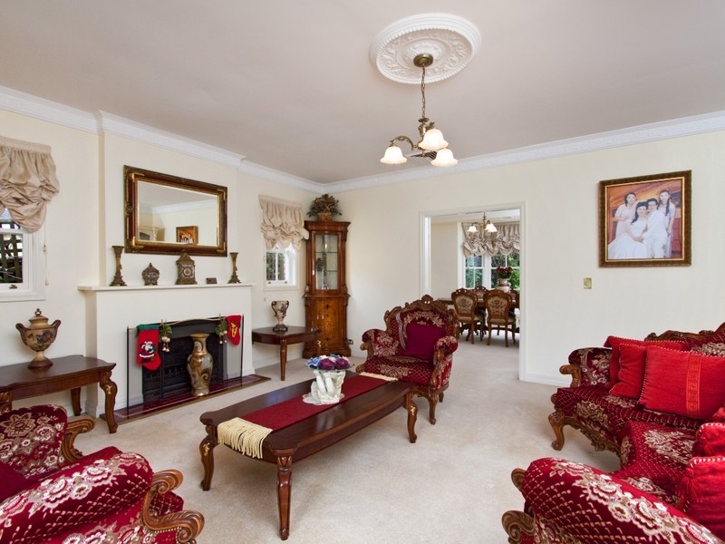 15 Burns Road, Wahroonga NSW 2076