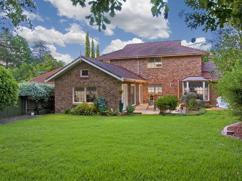 15 Burns Road, Wahroonga NSW 2076