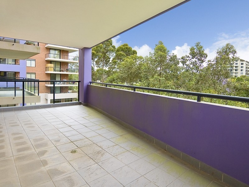 2408/32-36 Orara Street, Waitara NSW 2077