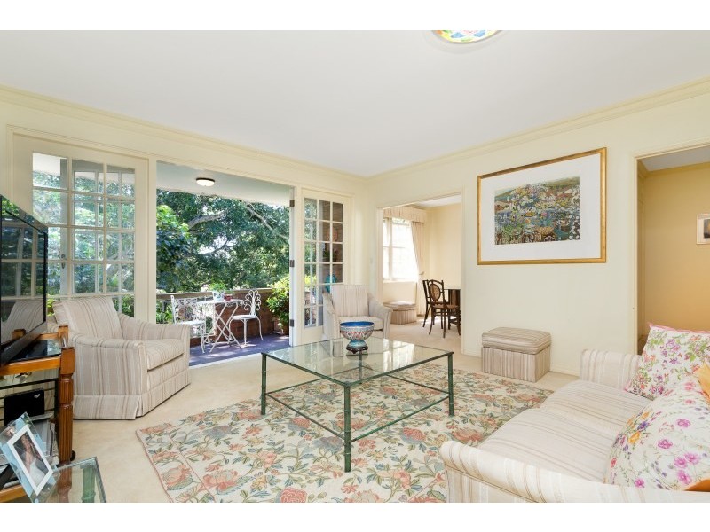 11/2 Woonona Avenue, Wahroonga NSW 2076