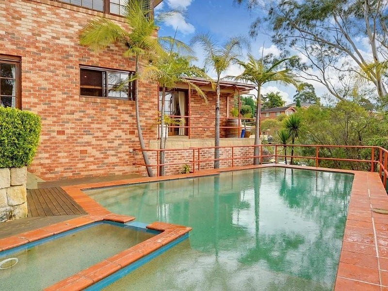 10 Bass Place, Mount Colah NSW 2079